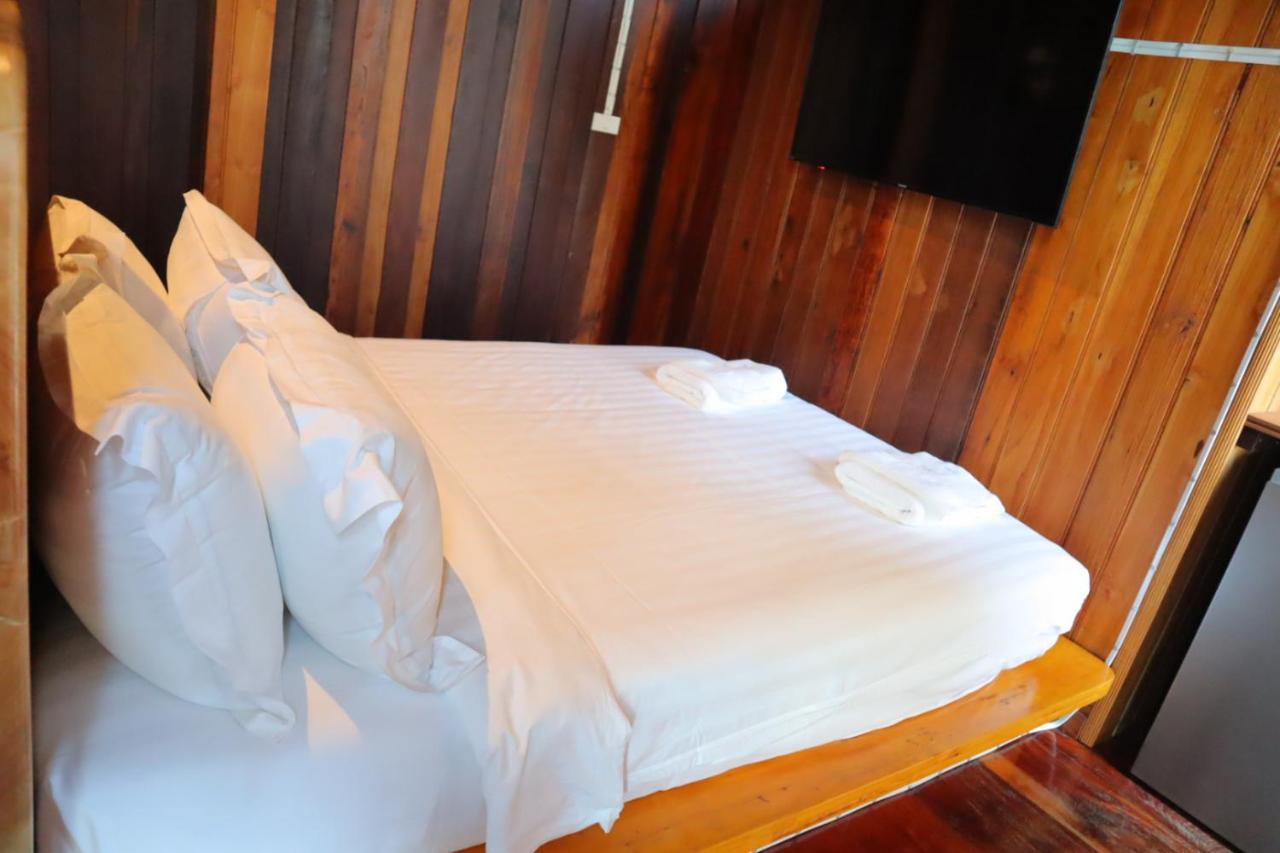 Srisanor Boutique Hotel Prachuap Khiri Khan Eksteriør bilde